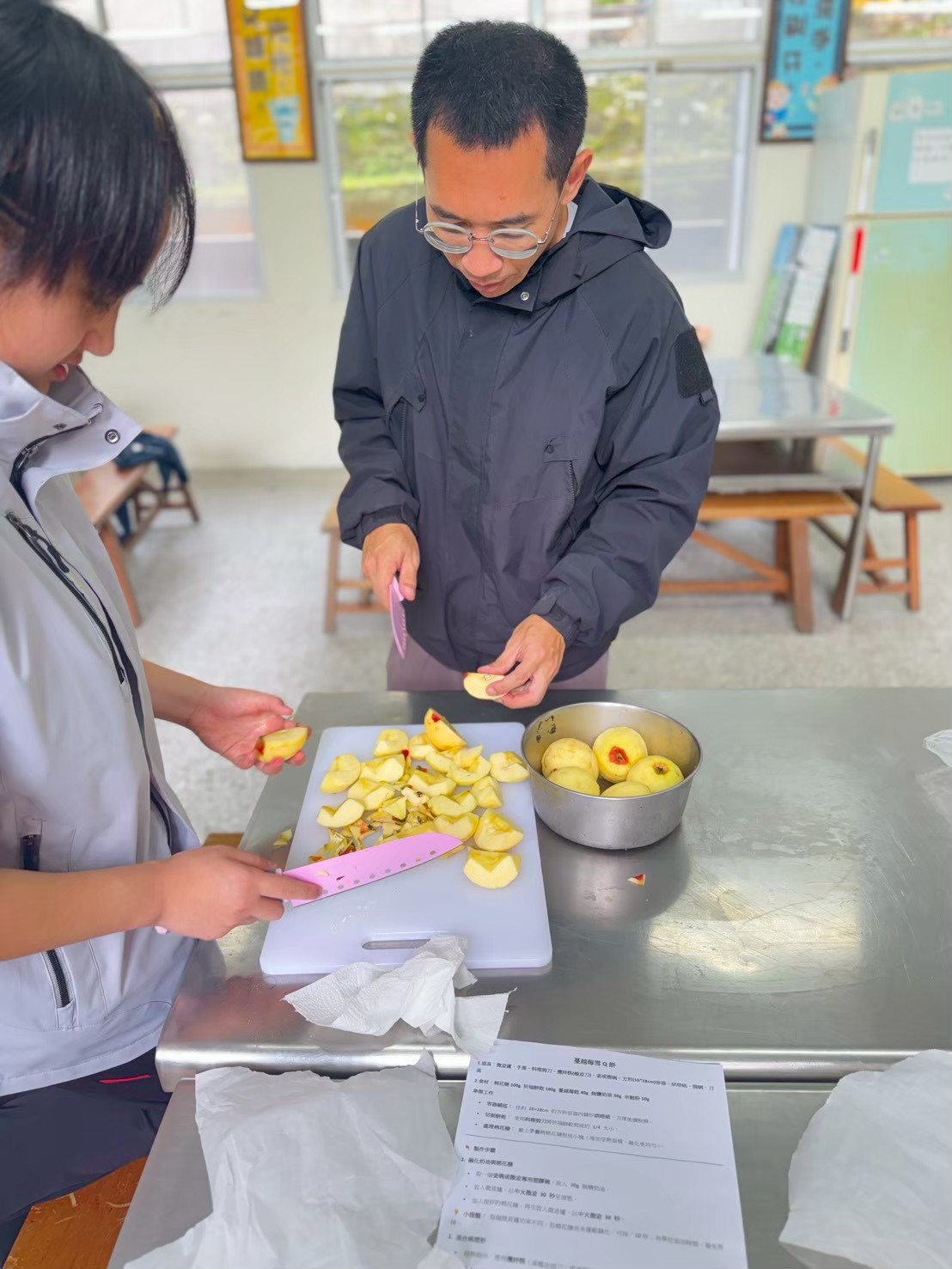 講師介紹在地食材。